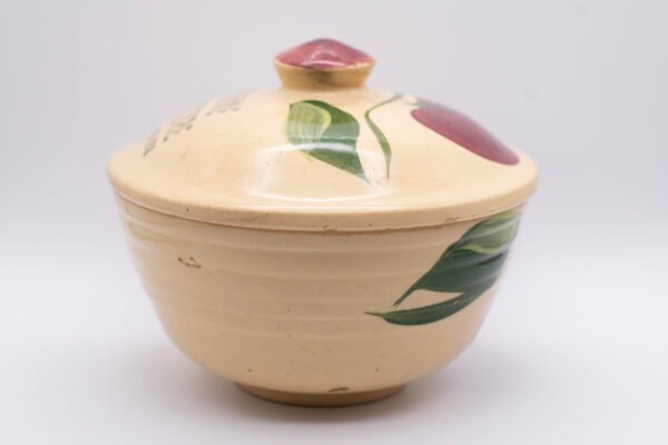KEN HORAN Apple Bowl #05 with Lid and Advertising