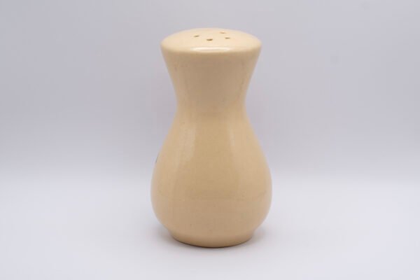 KEN HORAN #117 Apple Hourglass Salt Shaker