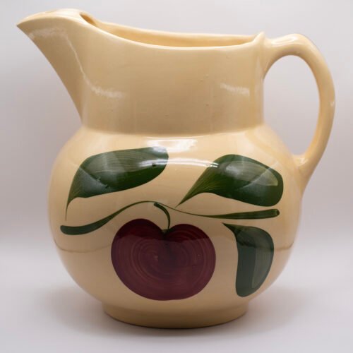 Apple #17 Ice Lip Pitcher