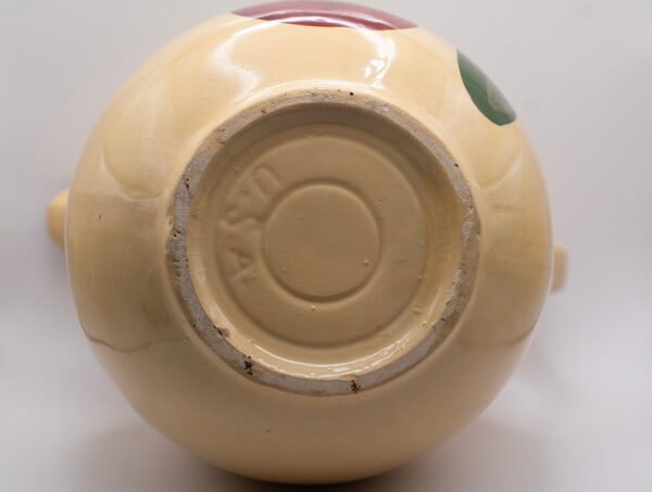 KEN HORAN Apple #17 Ice Lip Pitcher