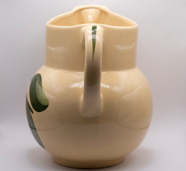 Apple #17 Ice Lip Pitcher
