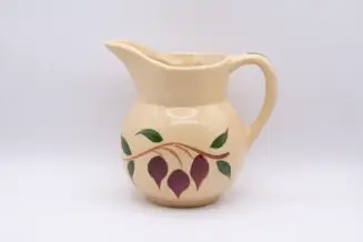 Watt Pottery #62 Teardrop Creamer – Vintage Collectible