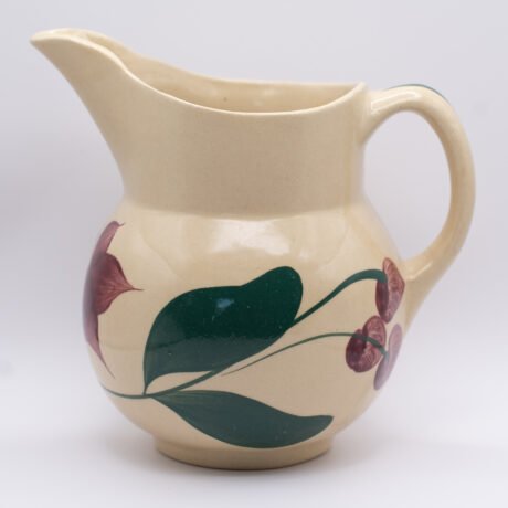 Watt Pottery | Cherry
