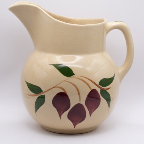 Watt Pottery | Teardrop