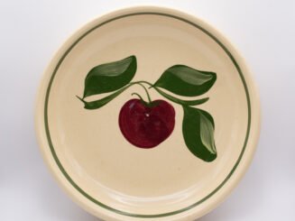 Watt Pottery #44 Apple Bowl – Vintage Collectible