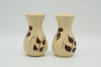 Watt Pottery #117/118 Autumn Foliage Salt&Pepper – Mint Vintage Collectible