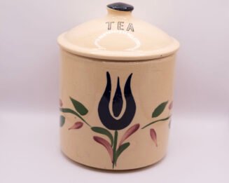 Watt Pottery #82 Dutch Tulip Tea Cannister – Good Vintage Collectible