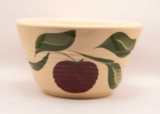 Vintage Watt Pottery Apple Ribbed #7 Bowl – Hand Painted USA