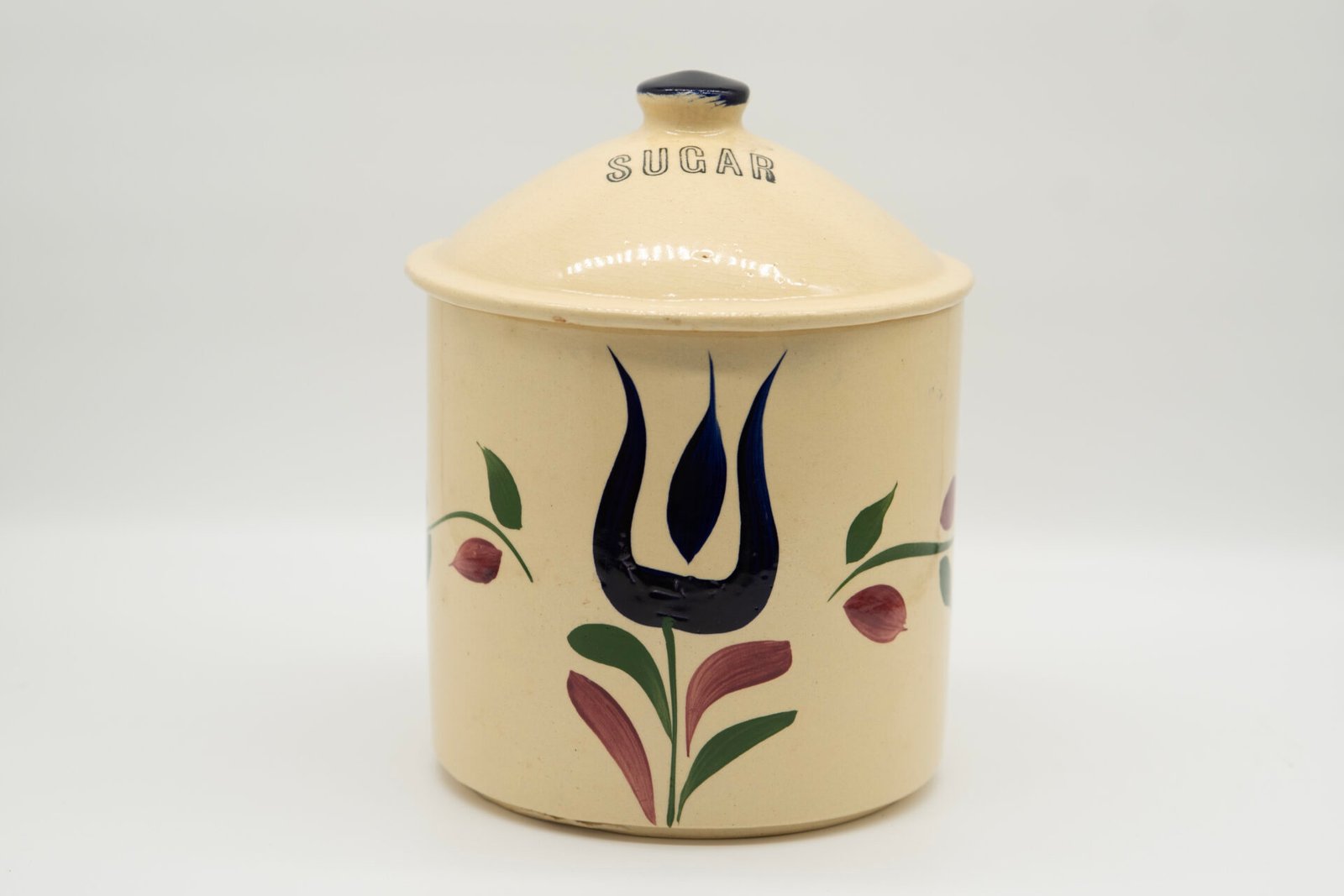 Watt Pottery Dutch Tulip Pattern