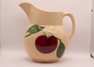 Vintage Watt Pottery Apple 2 Leaf #16 Pitcher – Hand Painted USA