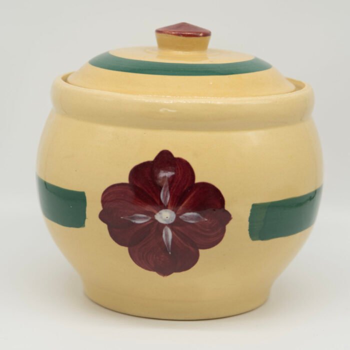 Watt Pottery | Cross Hatch