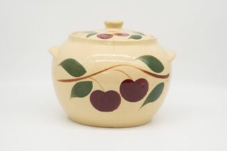 Vintage Watt Pottery Double Apple #76 bean pot (AH)
