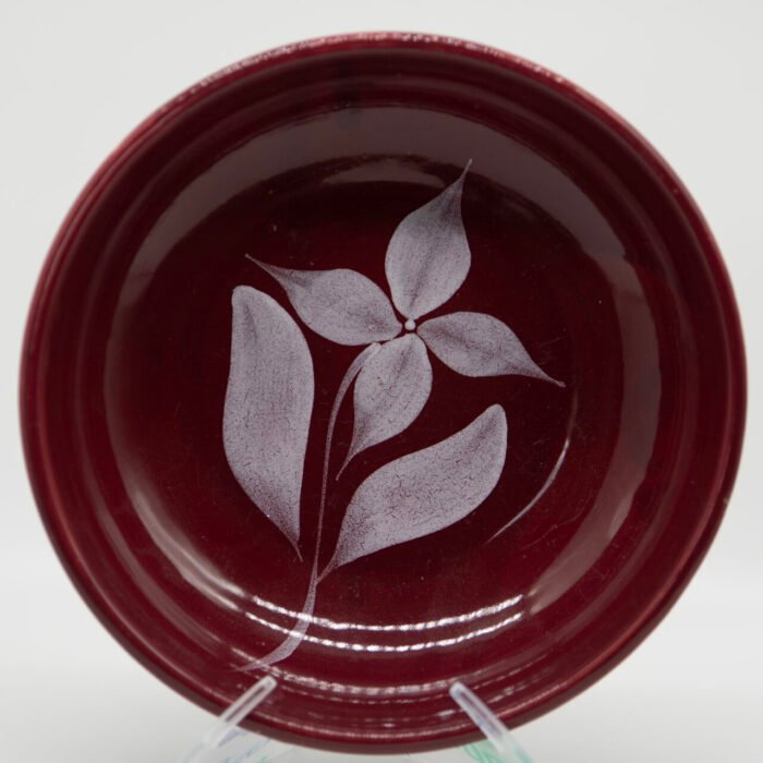 Watt Pottery | Red Starflower