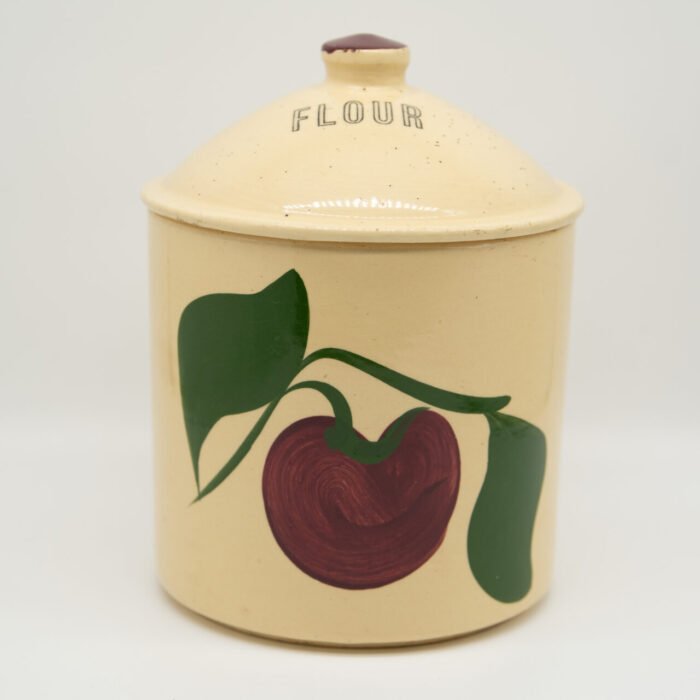 apple-82-flour canister
