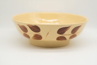 Vintage Watt Pottery Autumn Foliage #106 Bowl