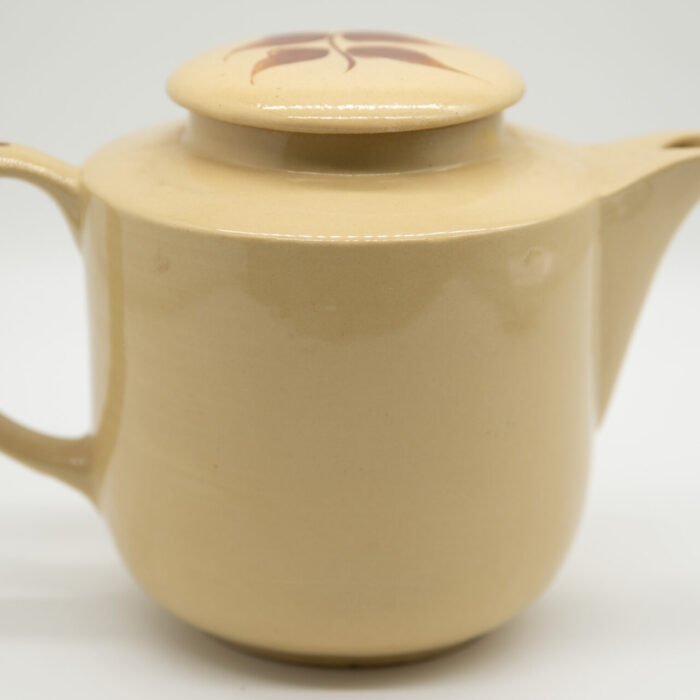 watt-pottery-autumn-foliage-112-tea-pot-3287