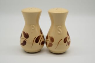 Vintage Watt Pottery Autumn Foliage #117/118 Salt & Pepper Shakers – Authentic Collector Piece