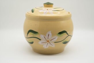 Vintage Watt Pottery Daisy #21 Cookie Jar – Authentic Collector Piece