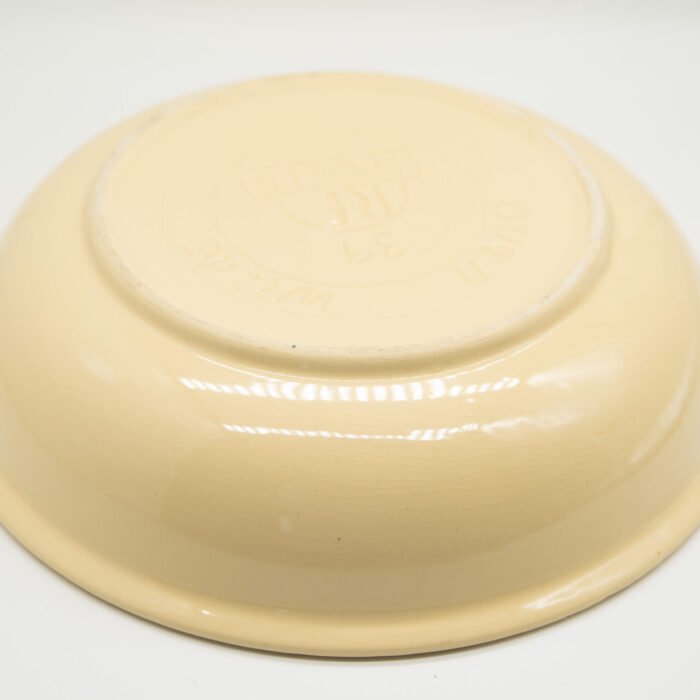 watt-pottery-red-banded-39-bowl-2-3272