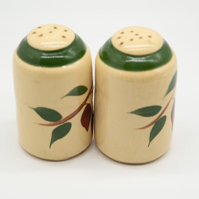 watt-pottery-teardrop-45-46-salt-pepper-3350