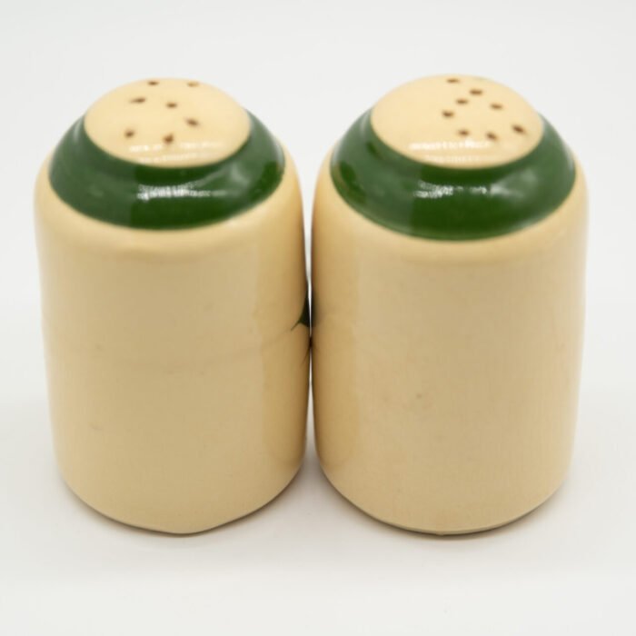 watt-pottery-teardrop-45-46-salt-pepper-3351