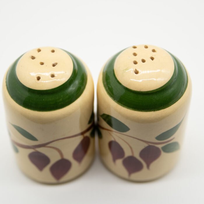 watt-pottery-teardrop-45-46-salt-pepper-3354