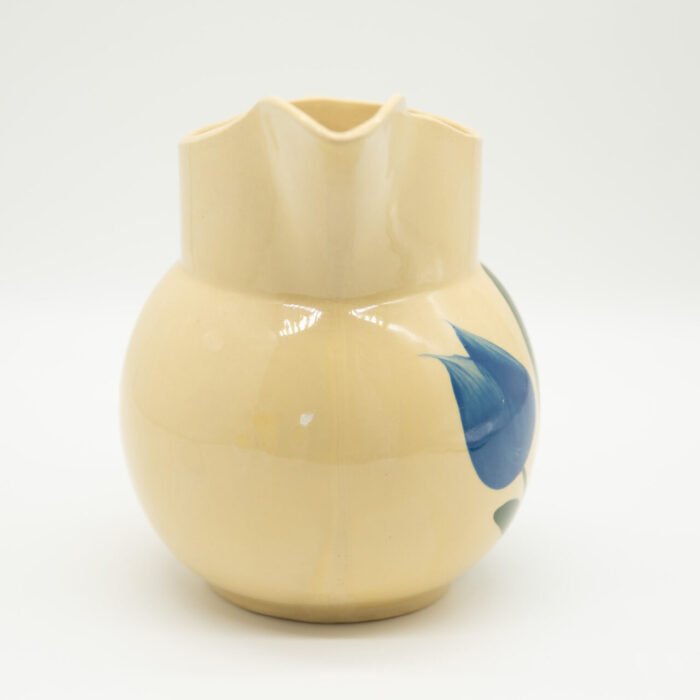 watt-pottery-tulip-16-pitcher-3324 watt-pottery-tulip-16-pitcher-3324