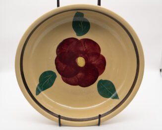 Vintage Watt Pottery Pansy #39 Bowl
