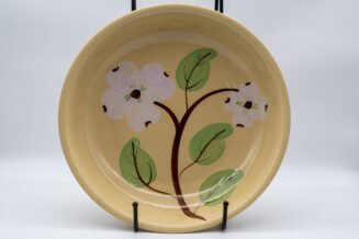 Vintage Watt Pottery Dogwood #24 Bowl