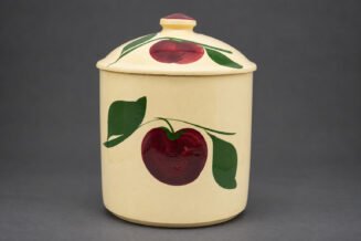 Watt-Apple-2-Leaf-72-charcoal